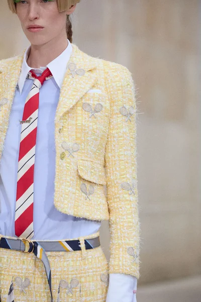 Look 65